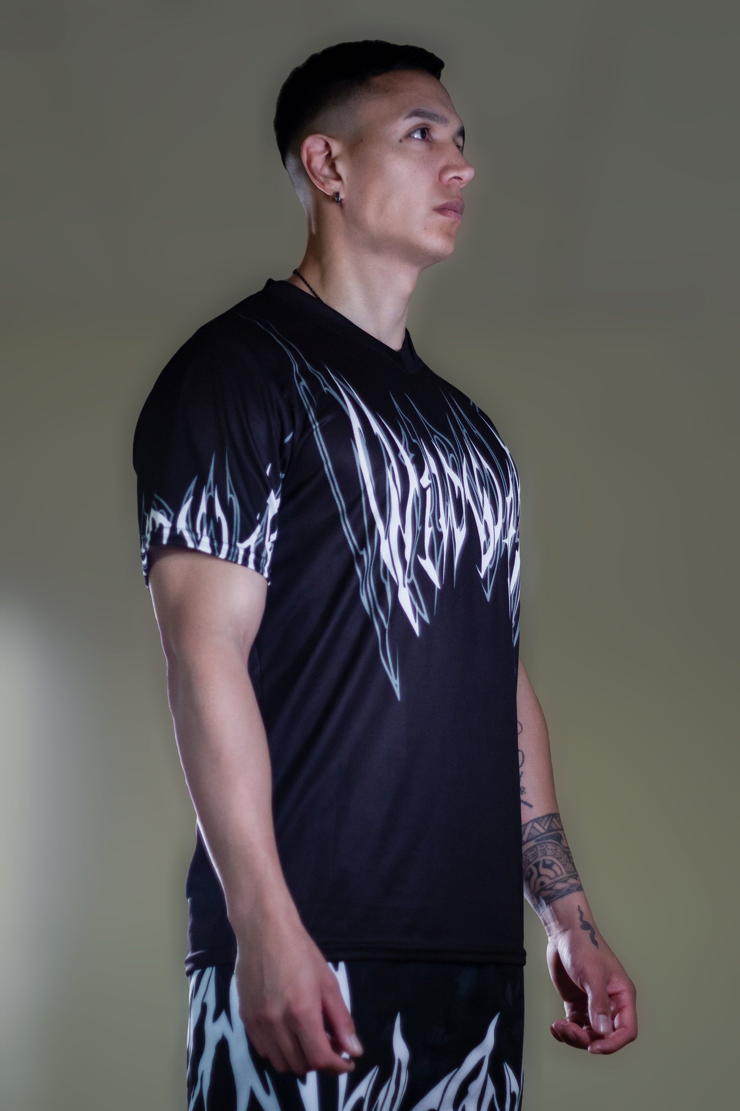 Recycled B&W T-Shirt